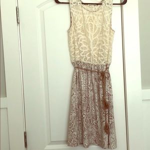 Cream lace boutique dress